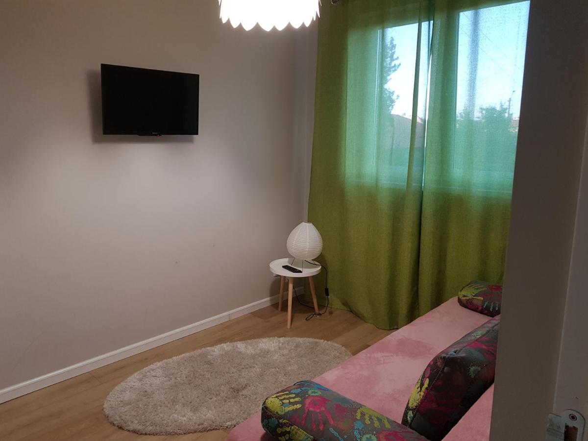 Sunshine Apartament Târgu-Mureş الغرفة الصورة